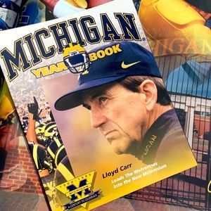 Michigan Year Book 1997 Nation Champion with Lloyd Carr & Tom Brady The Team